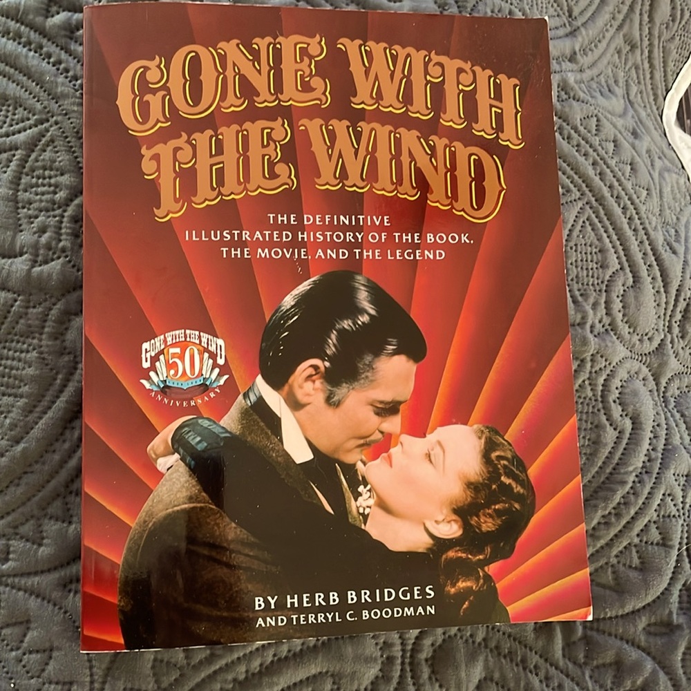 🍀 $12bundle  Gone with the Wind 50th Anniv softcover book Herb Bridges ~ Photos